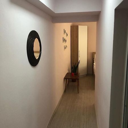 Itan'S Apartment-Lovely Guest Apartment In Center Tirana Exteriér fotografie