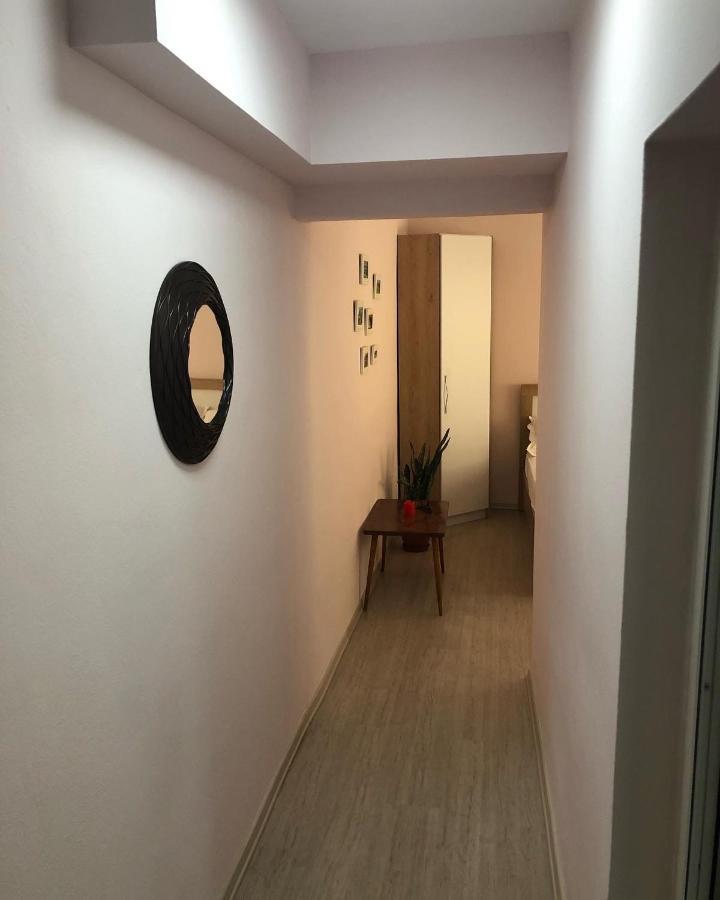 Itan'S Apartment-Lovely Guest Apartment In Center Tirana Exteriér fotografie